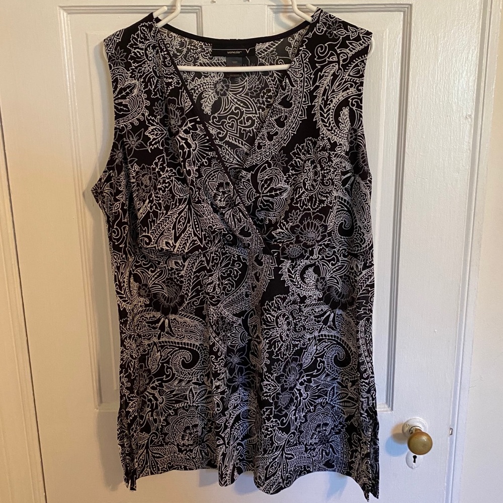 Crossover Semi-sheer Sleeveless Top
